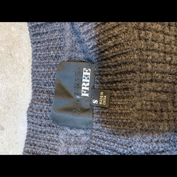 Wilfred Crew Neck Knit Sweater - Picture 2 of 2